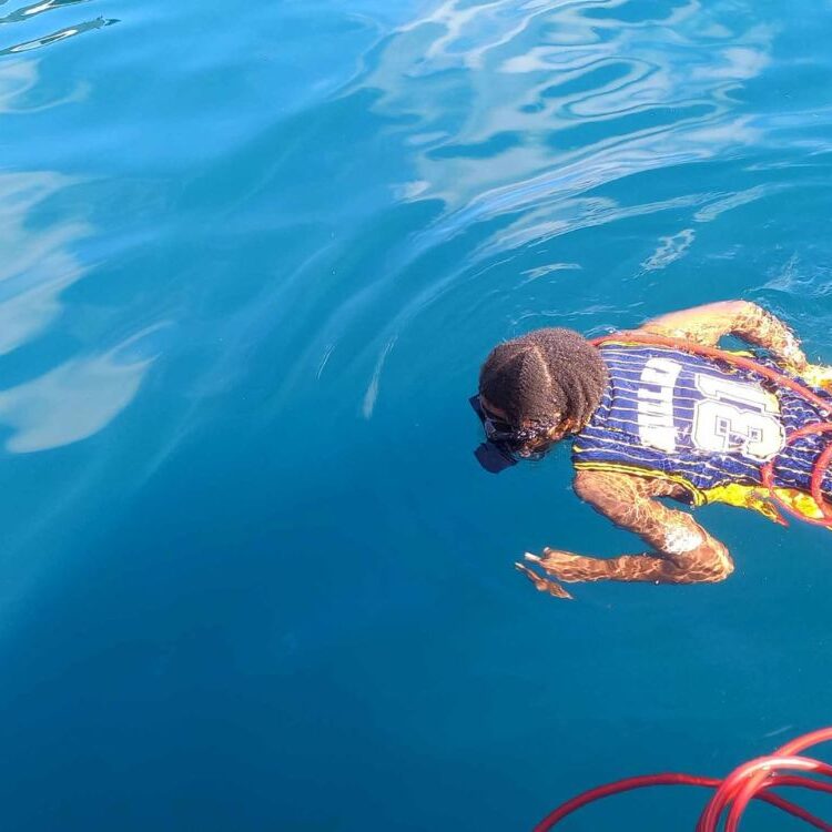 Underwater Inspections using our Hookah Compressor System_4