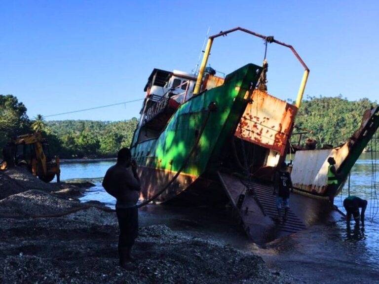 Salvage of MV Freedom 2