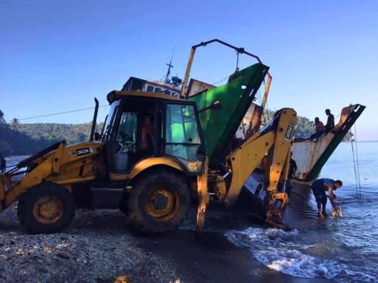 Salvage of MV Freedom 3