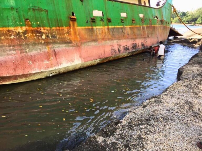 Salvage of MV Freedom 6