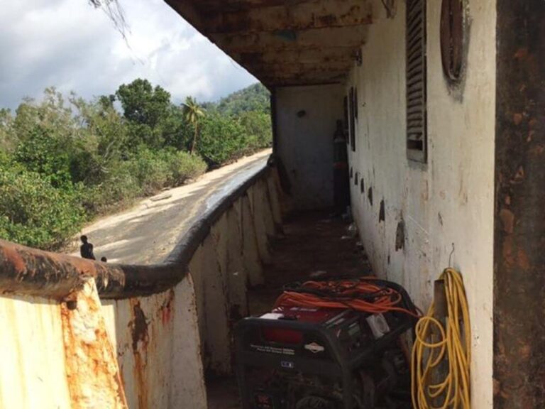 Salvage of MV Freedom 8